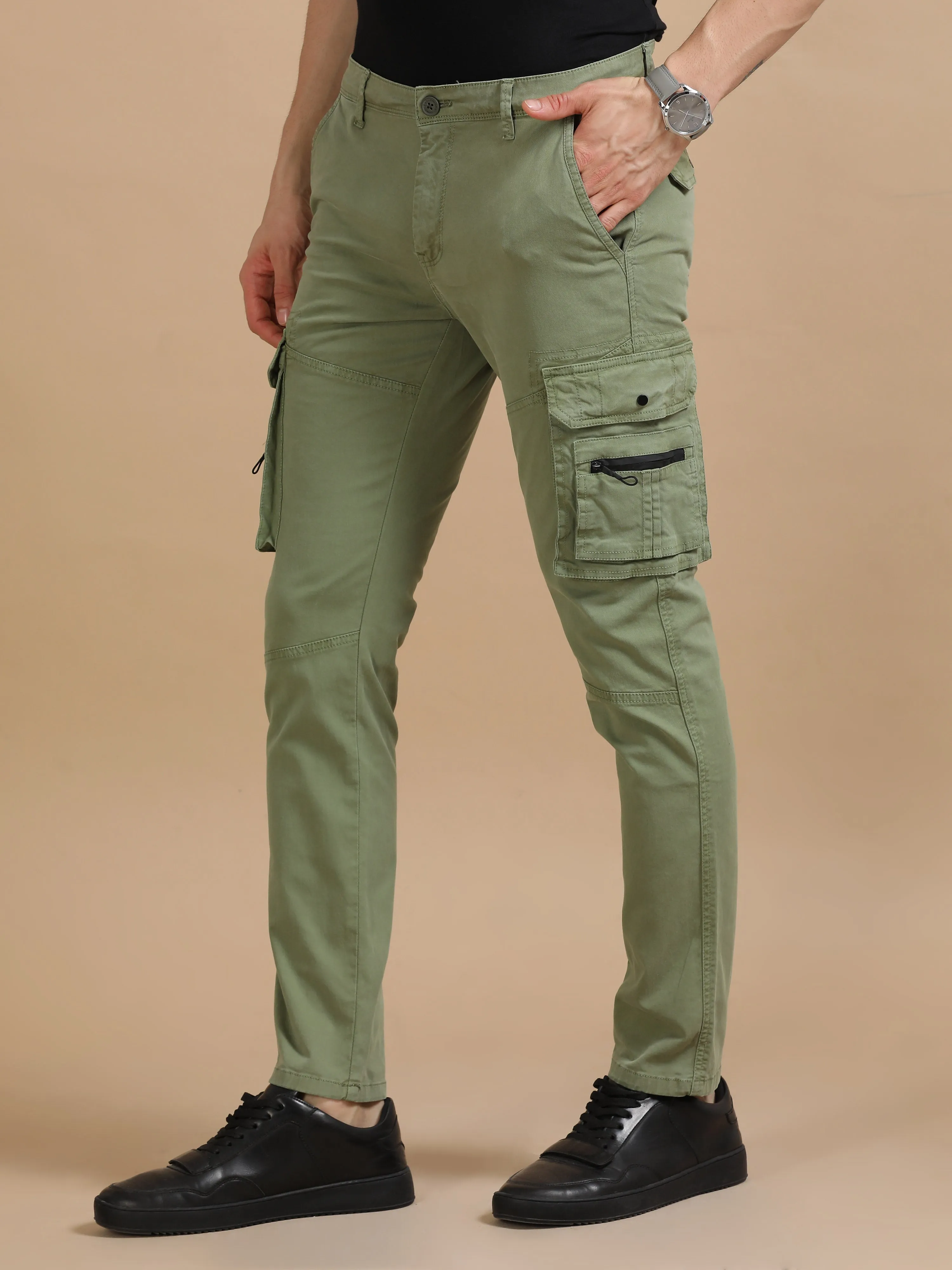 Men Olive Narrow Fit Solid Casual Jogger Pants