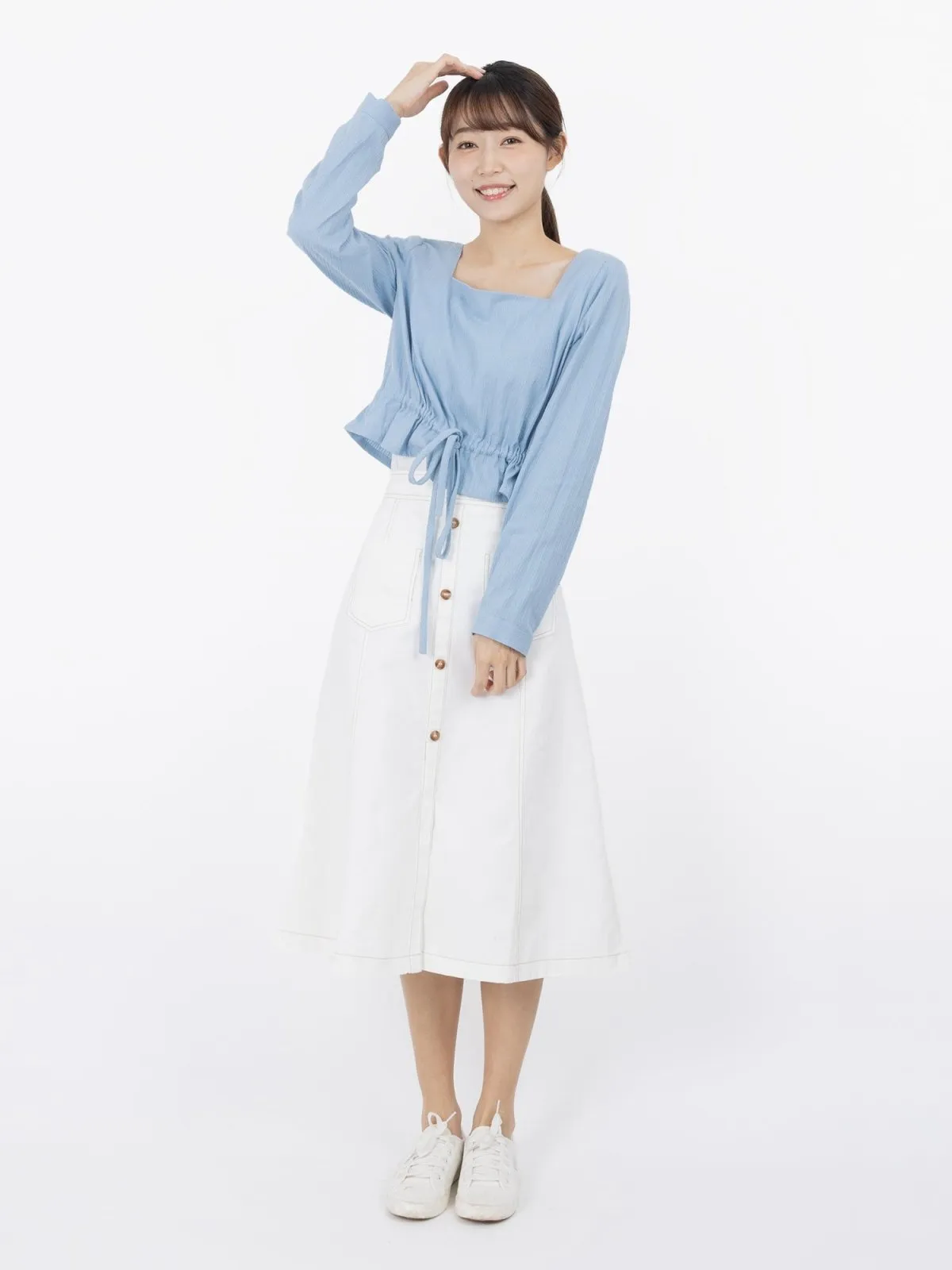 Stella 氣質長袖綁帶上衣